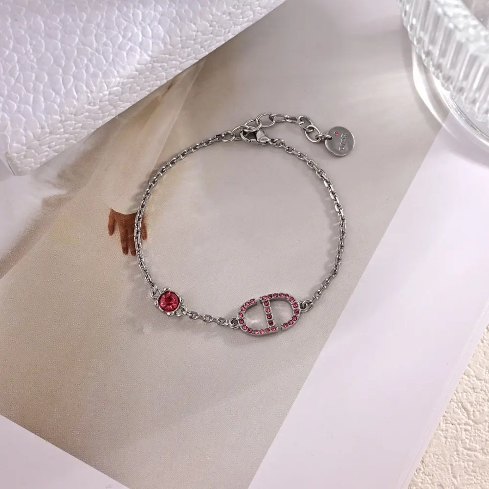 Dior set new models are on sale at the counter. They are so beautiful