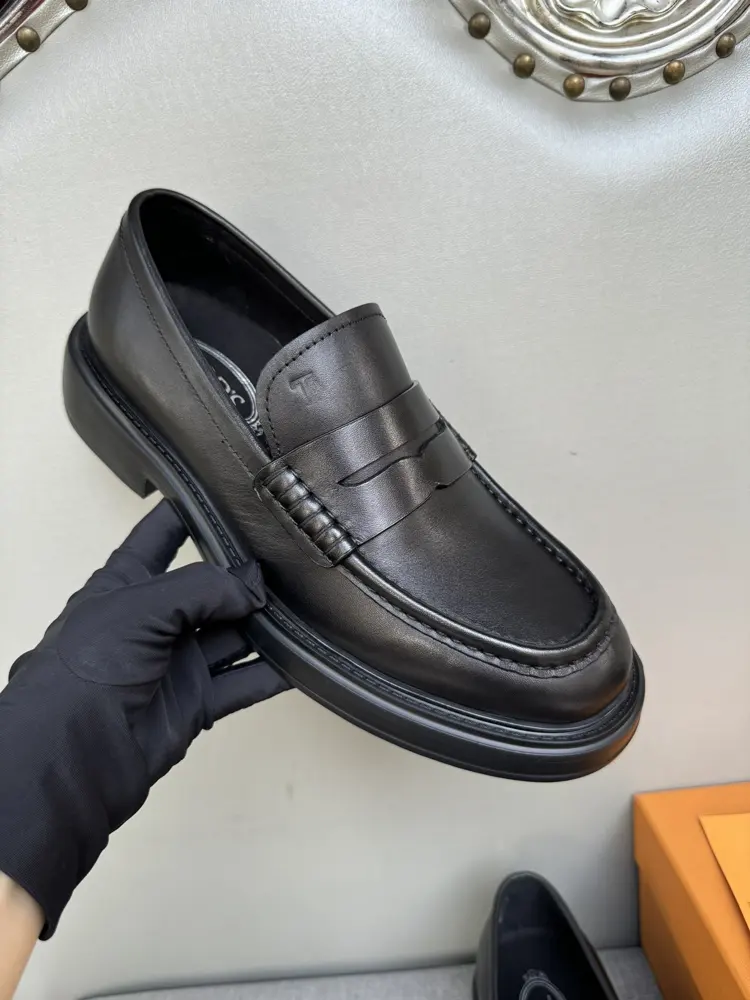 Tods casual leather shoes slip-on shoes new styles from the counter