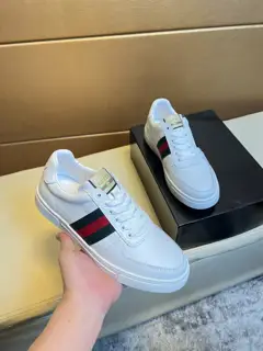 Gucci sneakers. Counter purchase Casual shoes Original leather imported from Italy