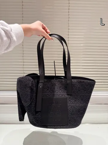 Loewe Tote