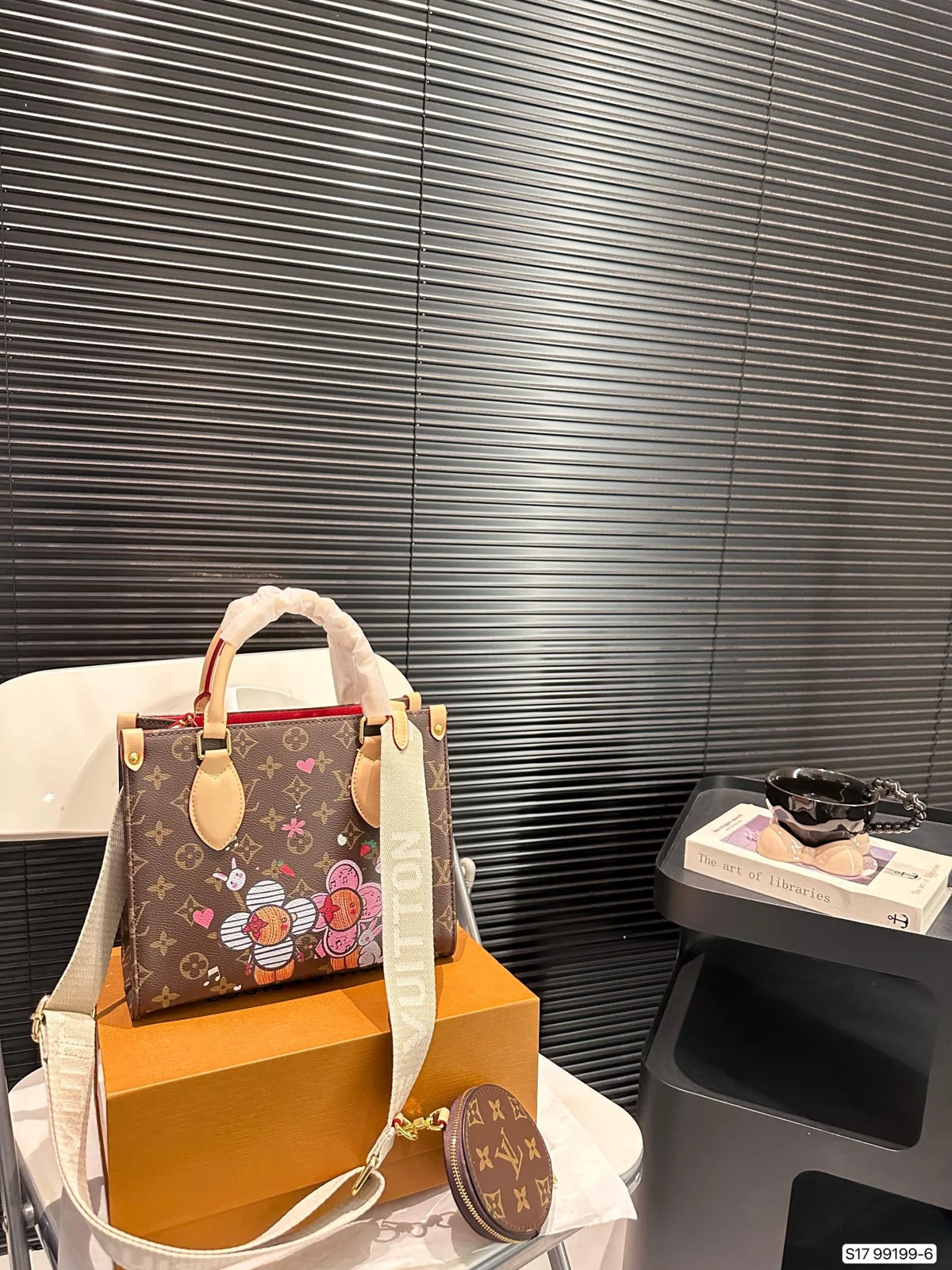 Louis Vuitton Tote