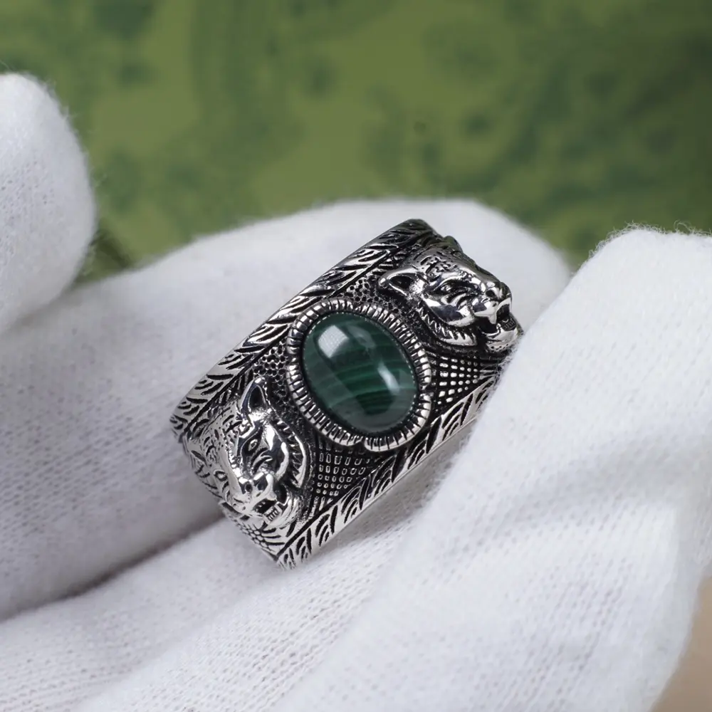 Gucci Malachite Tiger Head Ring