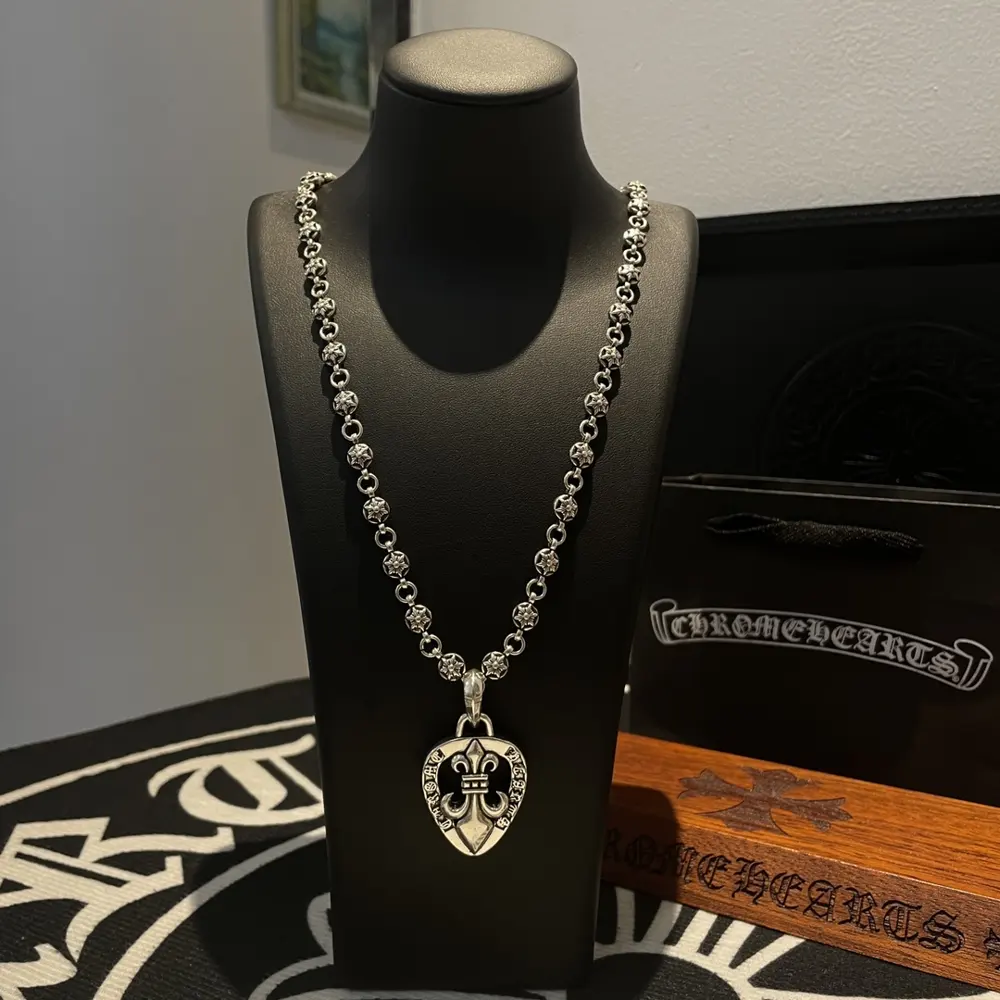 Chrome Hearts six-pointed star necklace