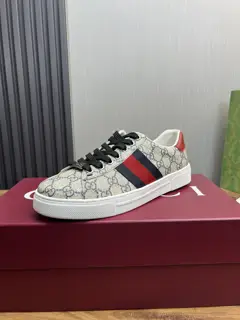 Gucci classic popular white shoes