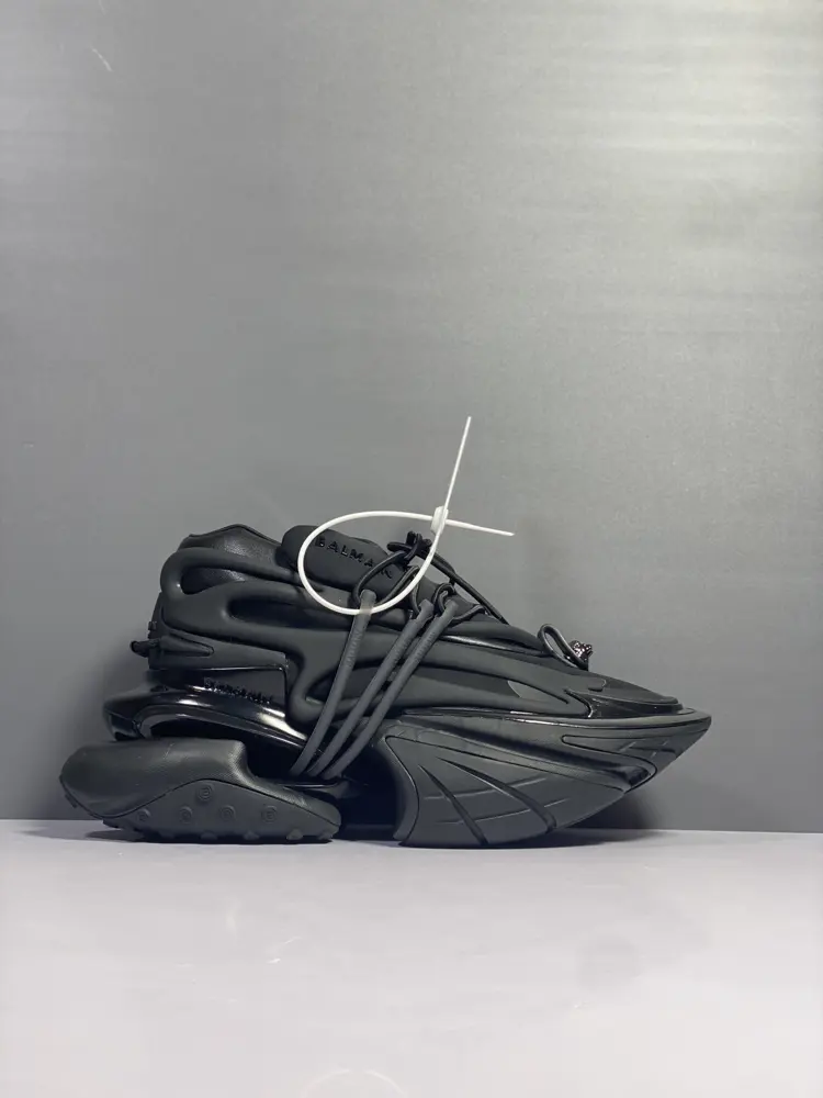 Balmain 022 Early Spring New [Bullet Shoes] Overseas order original