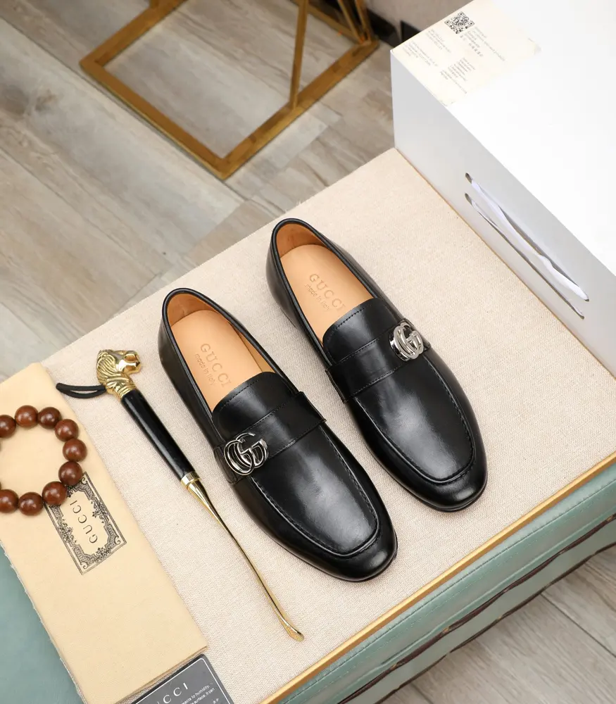 Gucci formal shoes Italy Imported cowhide + top imported water-dyed cowhide lining Finely