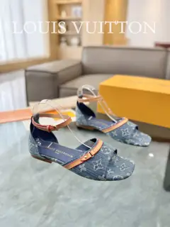 Louis Vuitton hollow sandals/ballet shoes