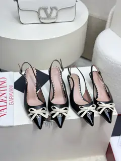 Valentino Small V-buckle bowknot patchwork design high heels