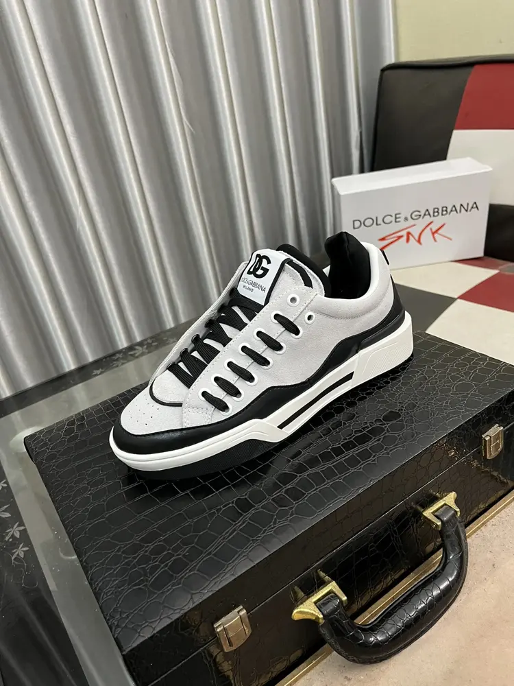 DOLCE & GABBANA high-end men’s sports and casual shoes. Original goods from top counters