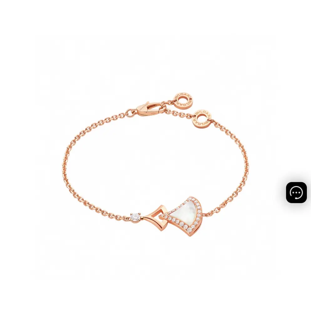 Bvlgari diva series white mother-of-pearl skirt bracelet fan-shaped classic style Exclusive