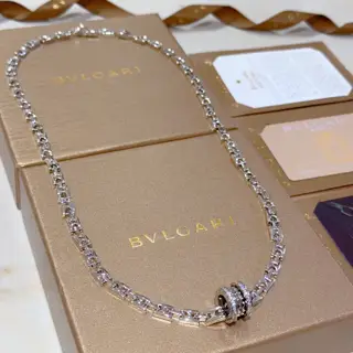 Bvlgari DIVAS’ DREAM series is in perfect condition and has invincible details. The unique