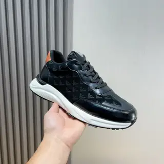 Armani Fashion Men’s Shoes Carefully crafted international brand This casual shoe combines