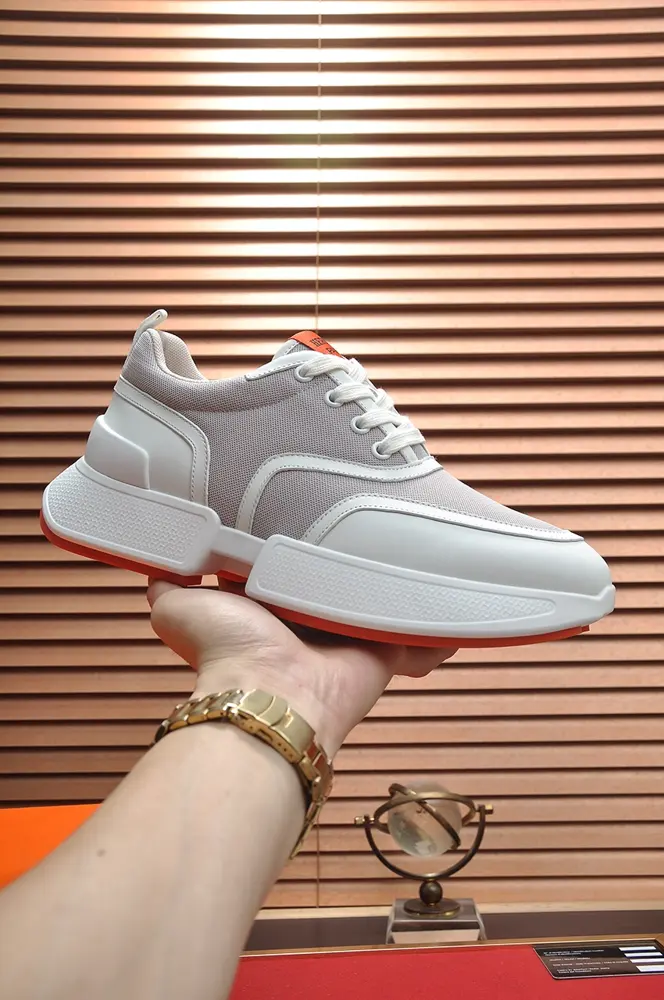 Hermès couple sports shoes