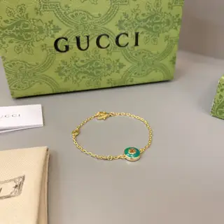 Gucci Interlocking 18K gold bracelet