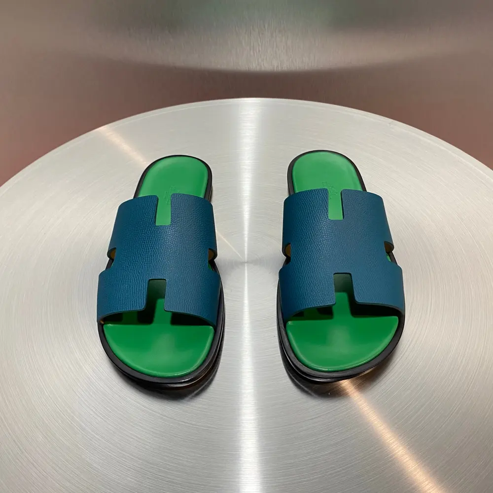 Hermès Classic H Slippers ~ High-end men’s sandals• beach shoes slippers ~ counter