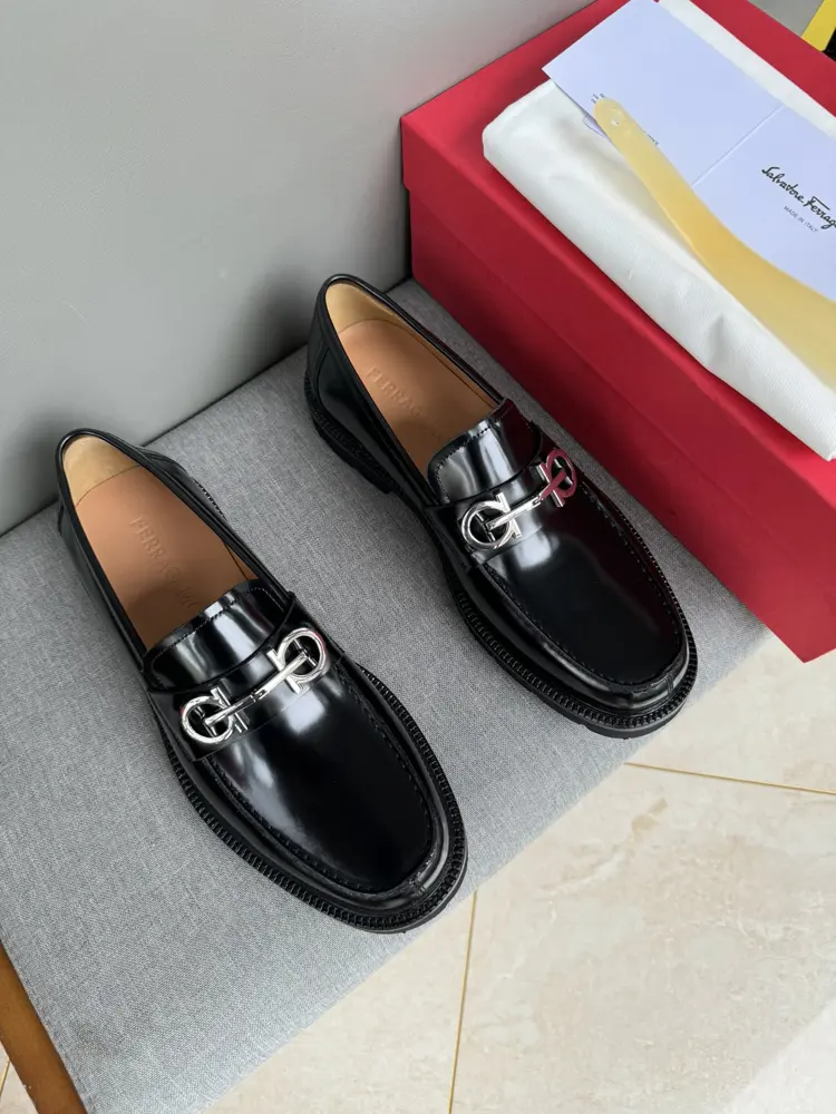 Salvatore Ferragamo casual leather shoes slip-on shoes