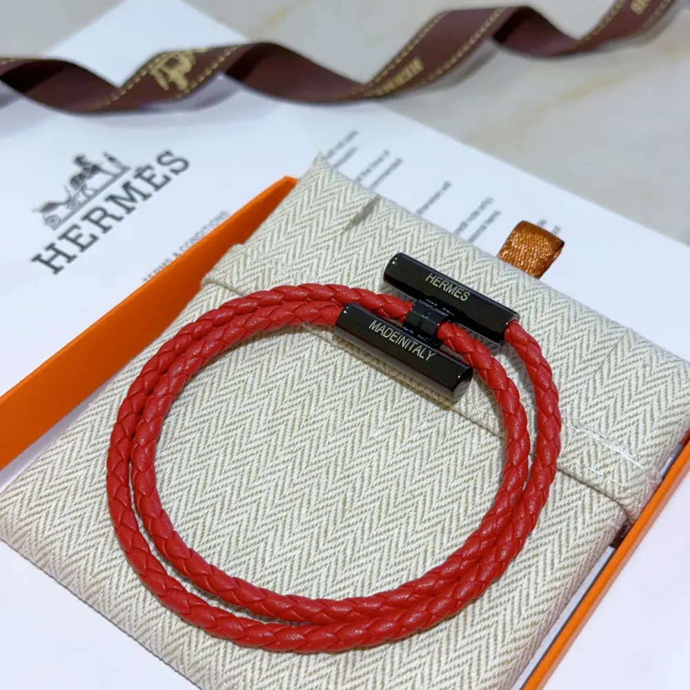 New Hermes bracelet braided bracelet thickened platinum version. High-end precision version