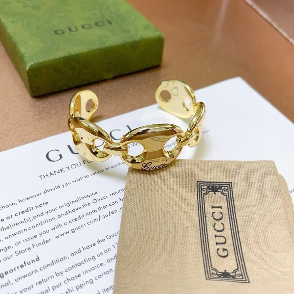Gucci Look for the exclusive platinum series thickened and widened GucciGucci bracelets