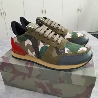Valentino casual sports shoes