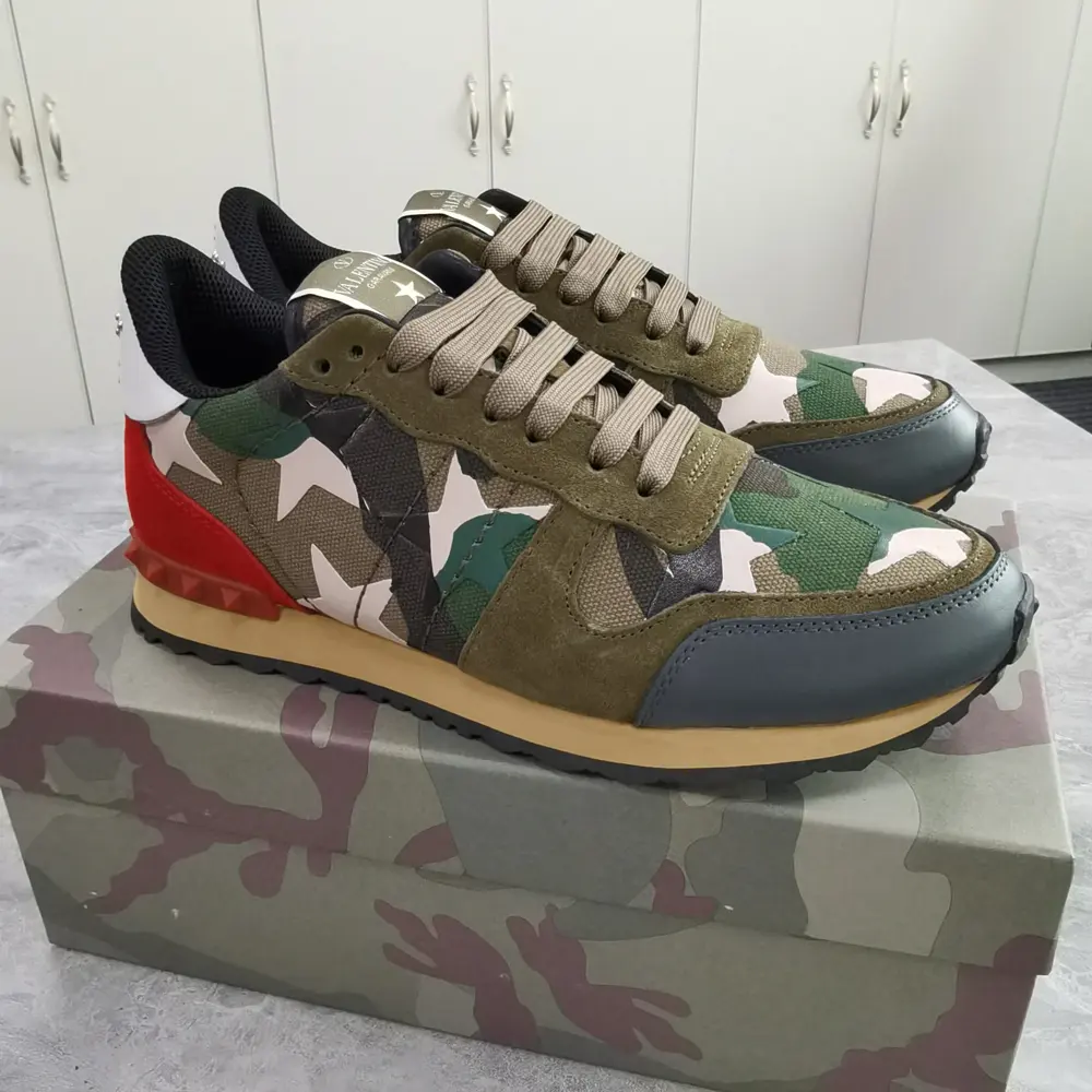 Valentino casual sports shoes