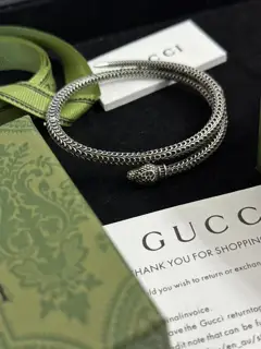 Gucci bracelet