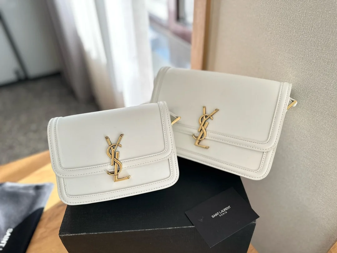Yves Saint Laurent Bag