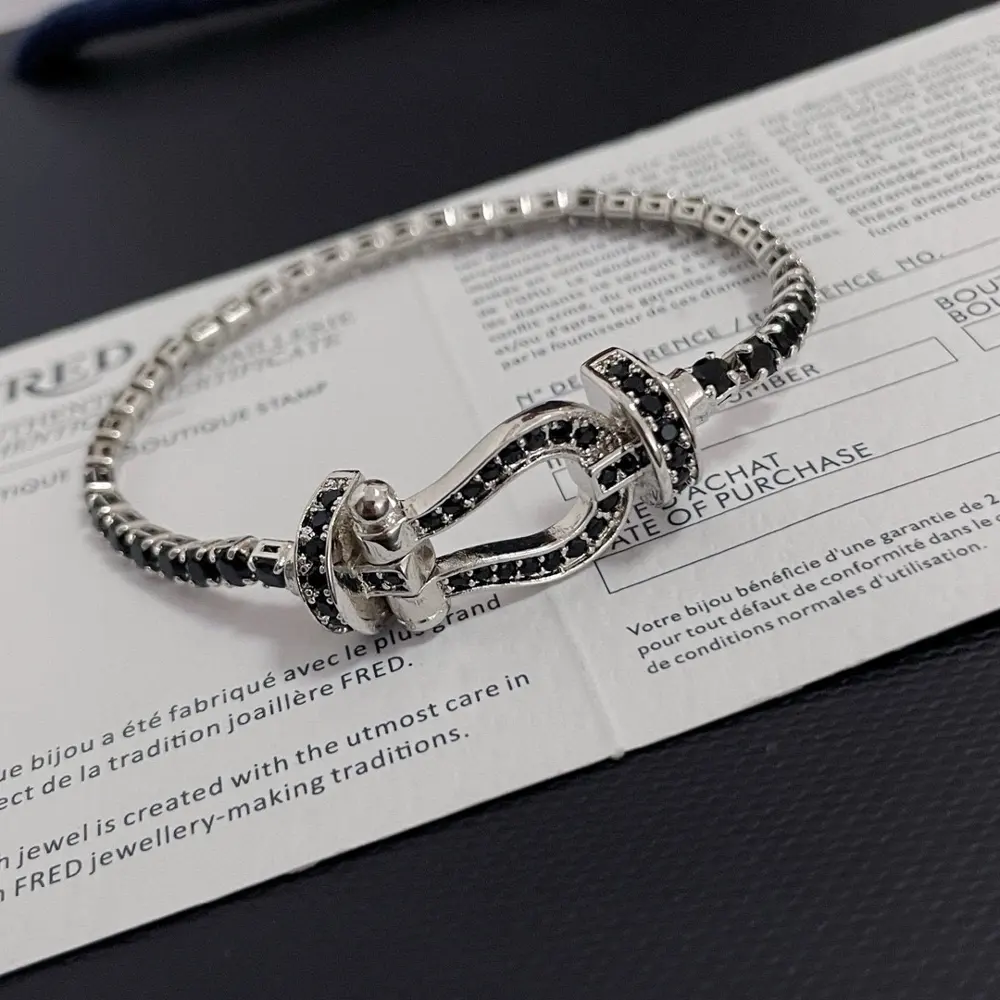FRED black diamond horseshoe clasp bracelet