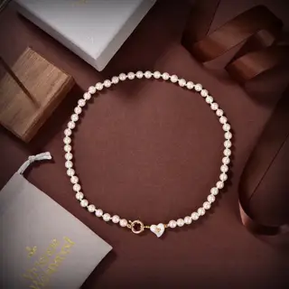 Vivienne Westwood Saturn necklace