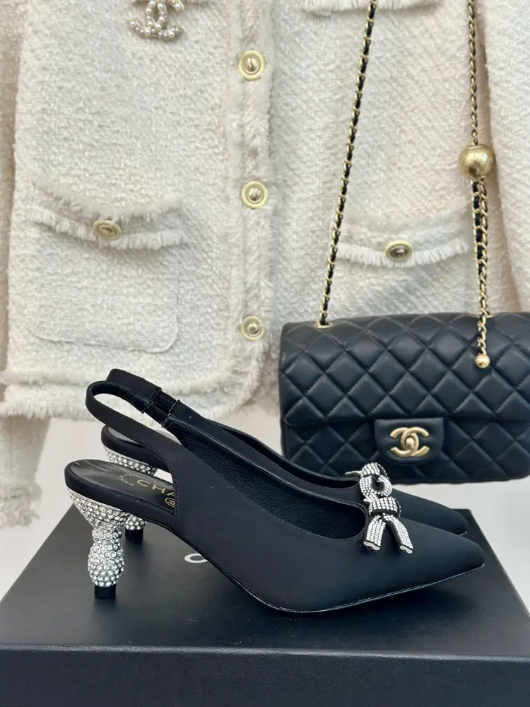 Chanel bow rhinestone high-heeled sandals
