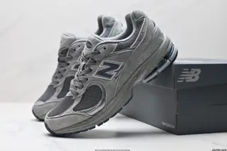 New Balance New Balance 2002R Retro Item Shoes ML2002RA