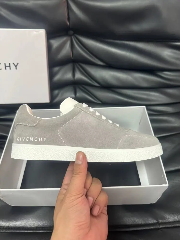 Givenchy casual sneakers