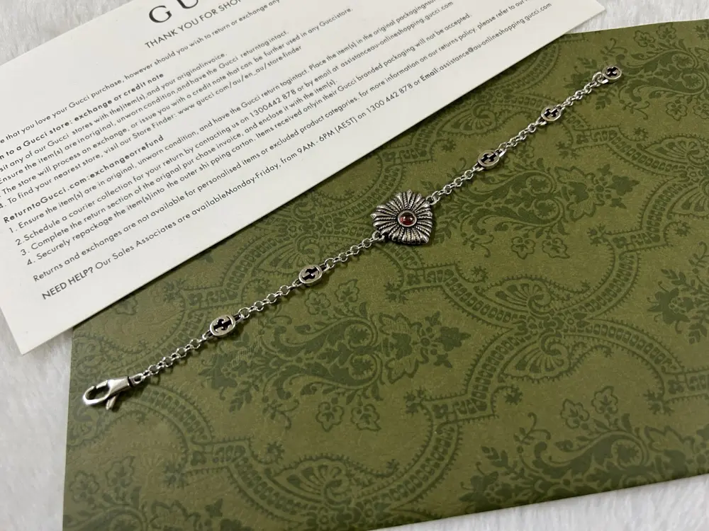 Gucci Double G heart-shaped gemstone bracelet Length: 16-17-18CM