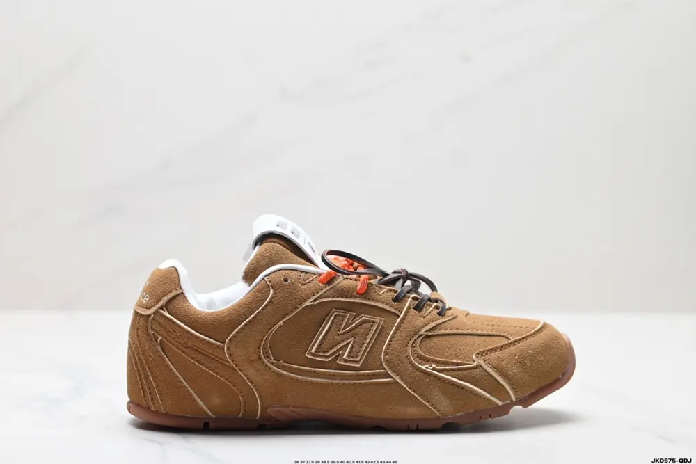 New Balance Maillard color matching creates a new cross-border cooperation