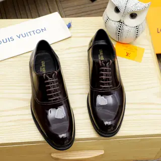 Louis Vuitton new men’s casual business leather shoes