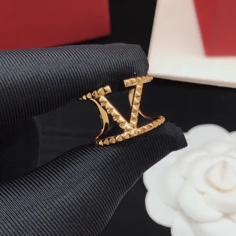 Valentino ring