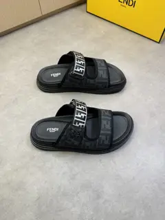 Fendi casual sandals