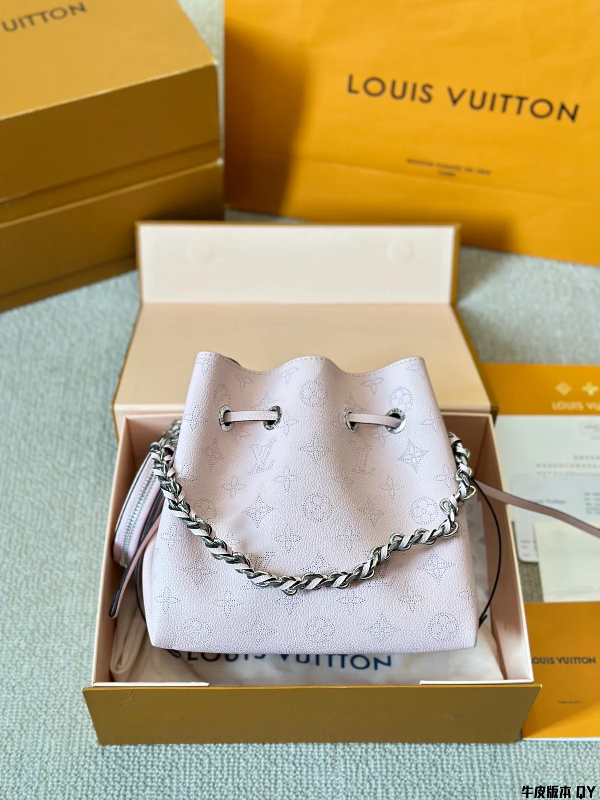 Louis Vuitton Bella