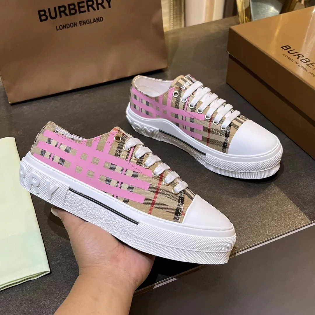 BURBERRY Retro plaid cotton sneakers