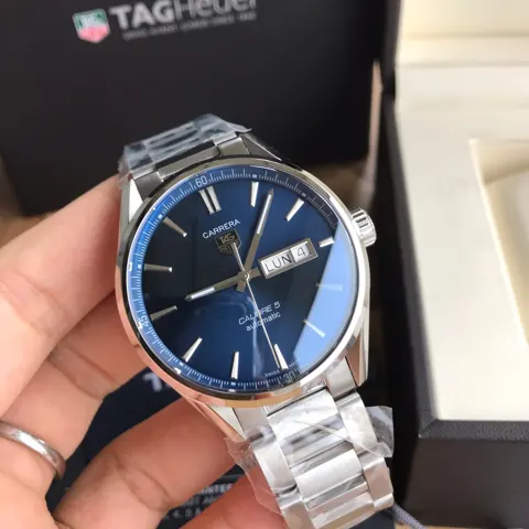 TAG Heuer Carrera