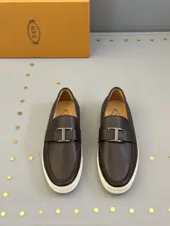 Tod’s Tod’s Men’s Leather Slippers