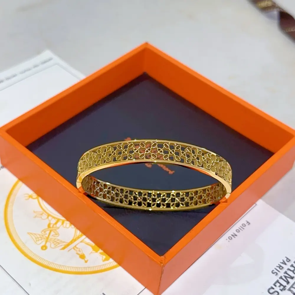 V gold high-end customization