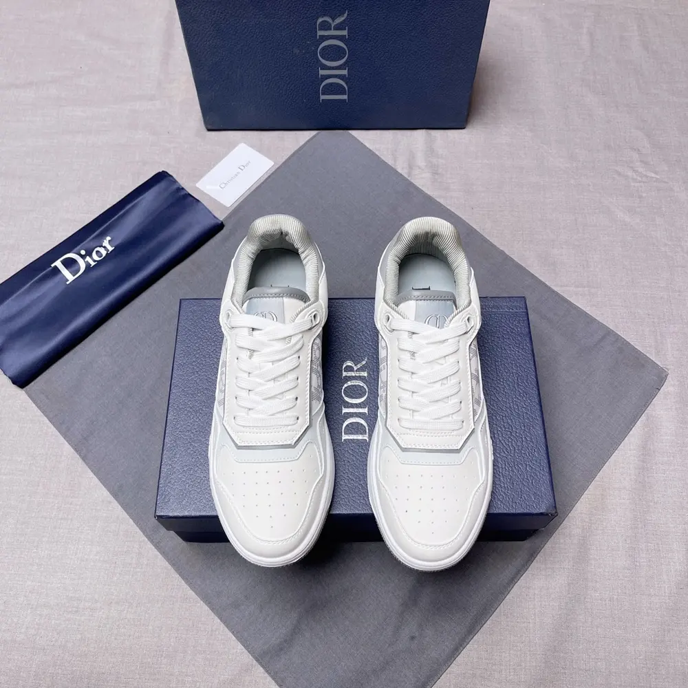 Dior New Products in the Gang Series [Continue Dior’s classic style