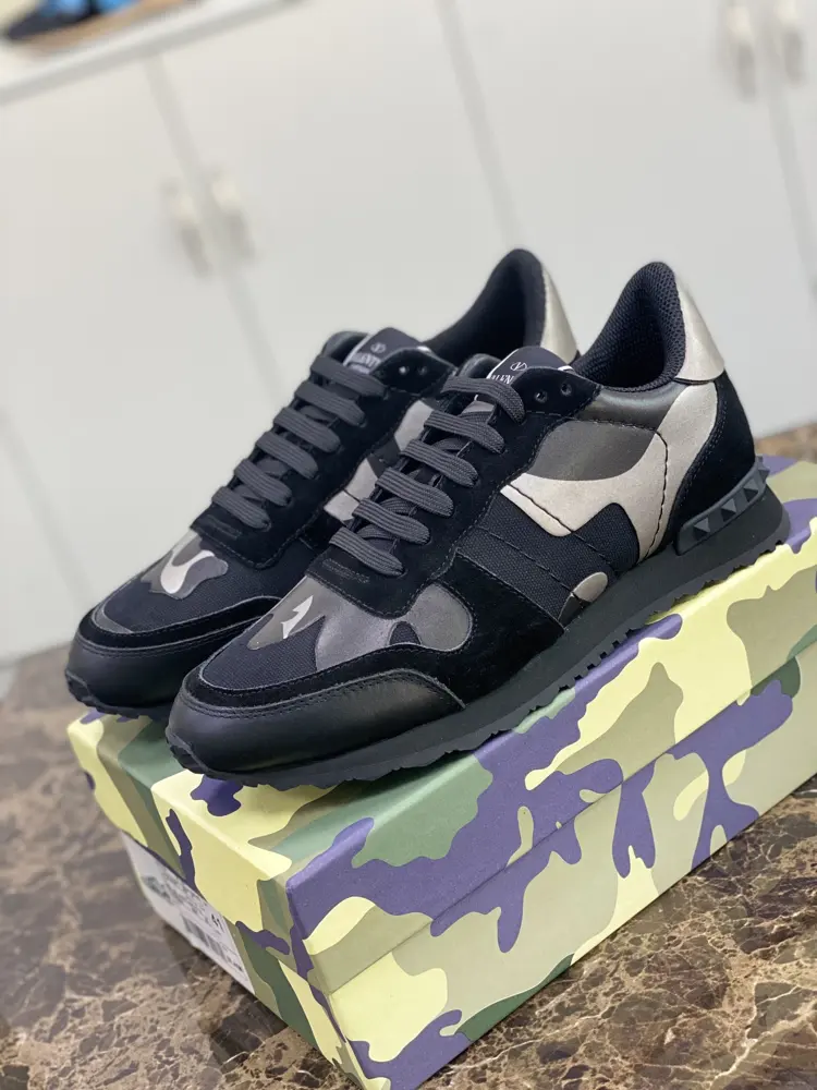 Valentino casual sports shoes