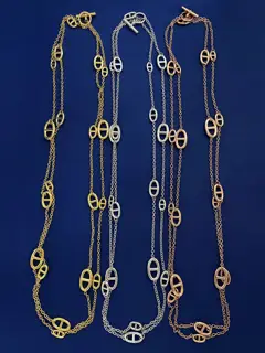 Hermes H’s smooth large and small pig nose necklace sweater chain is in hot demand