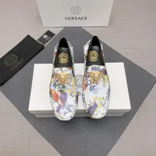 Versace The upper