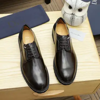 Dior men’s casual shoes are on sale. 1:1 production on the official website. Italian