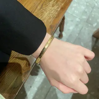 Louis Vuitton Unisex bracelet