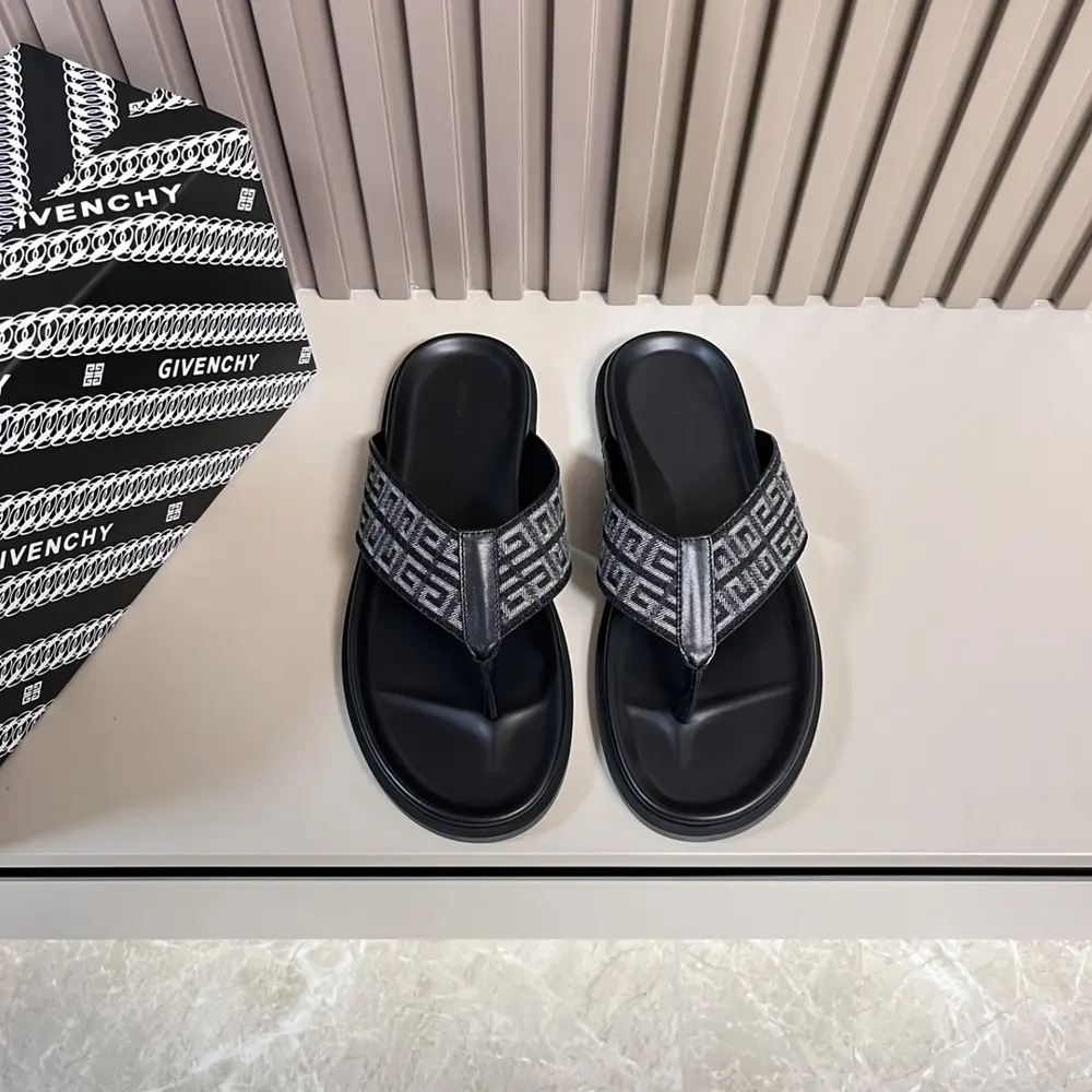 Givenchy slippers