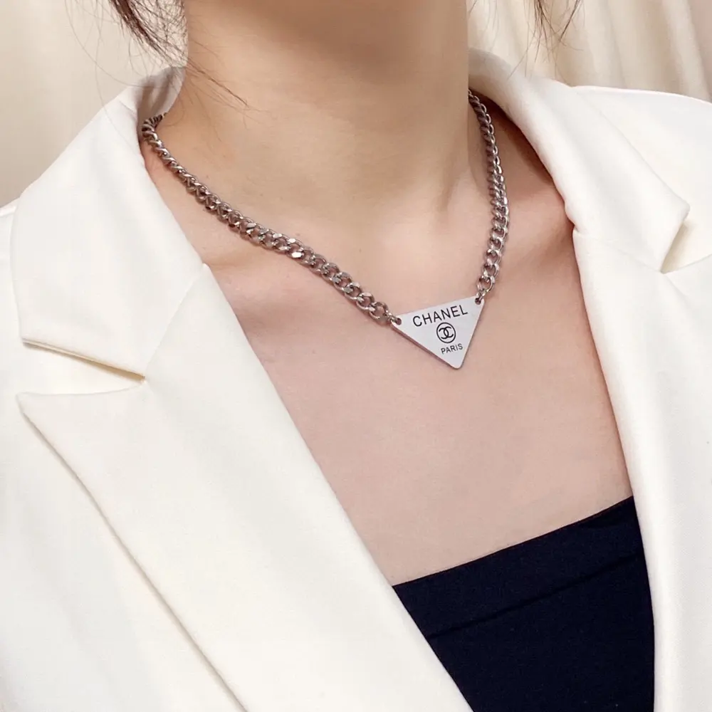 Chanel double C triangle pendant Korean thick necklace