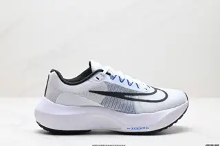 Nike Zoom Fly 5 Invincible Series Lightweight Flying Weave Low-top Casual Sports Jogging DM8968-100